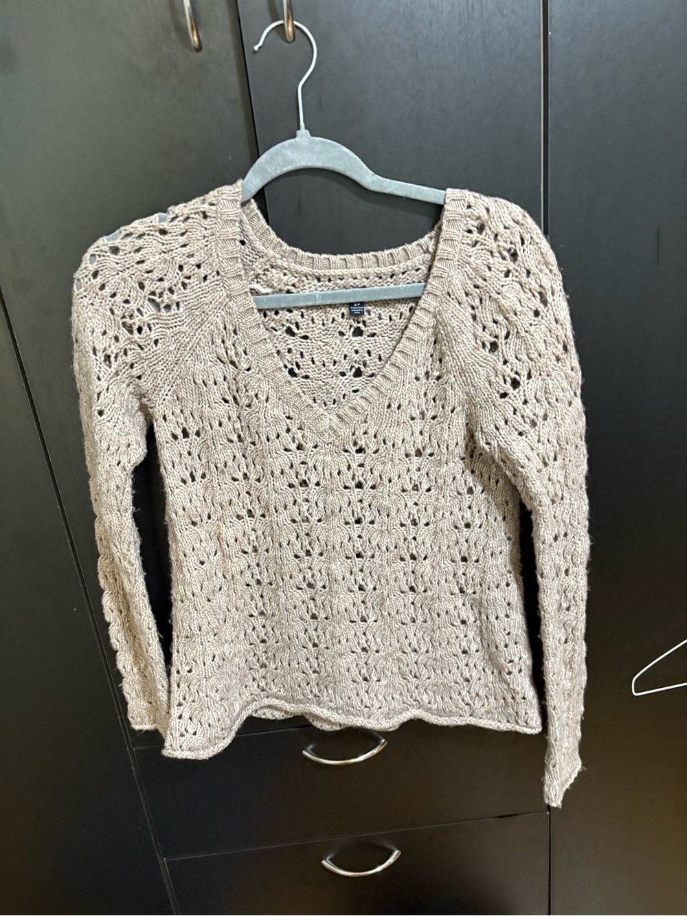 American Eagle Light Taupe Crochet V‑Neck Sweater
